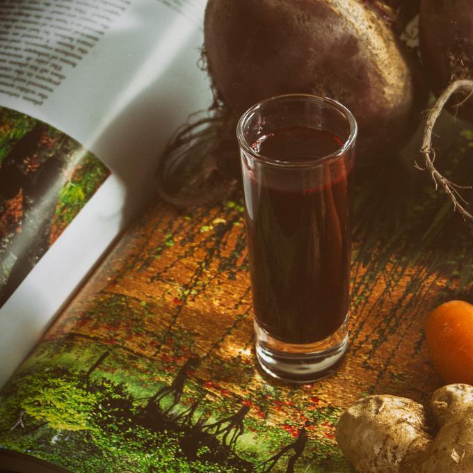 Beetroot carrot and ginger juice